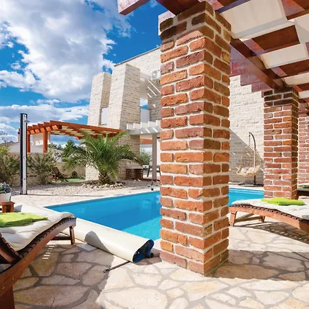 Beach Front Home In Novigrad With Sauna Vikendica Novigrad (Dalmatia)