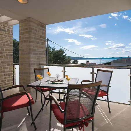 Amazing In Novigrad With Sauna Nyaraló