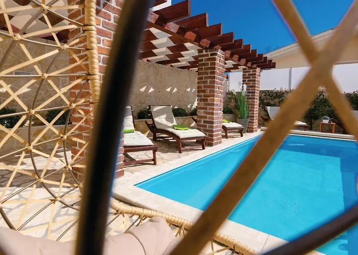 Amazing Home In Novigrad With Sauna Дом отдыха *