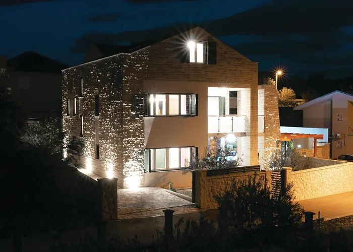 Amazing Home In Novigrad With Sauna Дом отдыха *