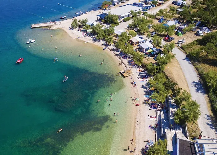 Дом отдыха Amazing Home In Novigrad With Sauna